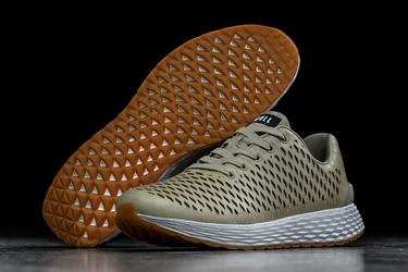 Nobull Leather Runner Men's Running Shoes Olive | Australia (PM6394)